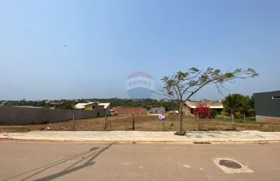 Dois terrenos geminados de 600m2 cada, á venda no bairro da vila verde (rasa).