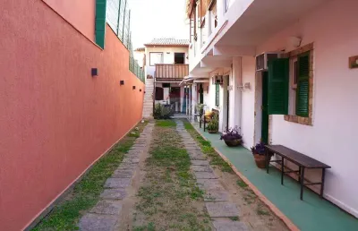 Pousada super bem localizada em manguinhos, búzios!!