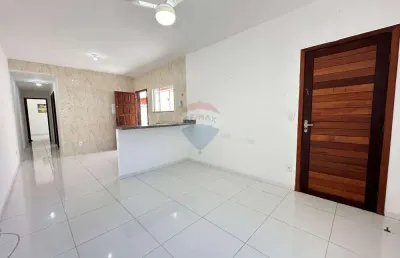 Casa independente à venda próximo a praia rasa em búzios