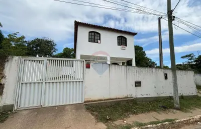 A venda - casa de 6 quartos com 4 suítes e entrada independente em búzios