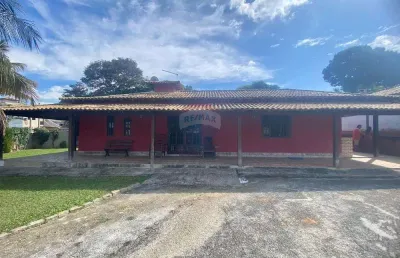 À venda casa térrea com 1200m² de terreno e muita área verde - búzios/rj