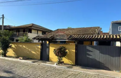 À venda casa independente linear em búzios em frente a praça do inef | rasa