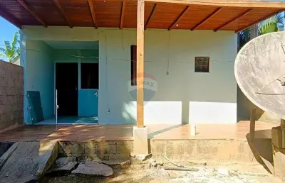 À venda – casa térrea com varanda coberta e quintal – maria joaquina, cabo frio - rj