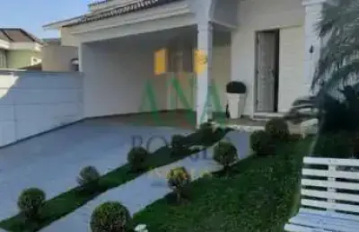 Casa com 3 quartos à venda no Iporanga, Sorocaba 