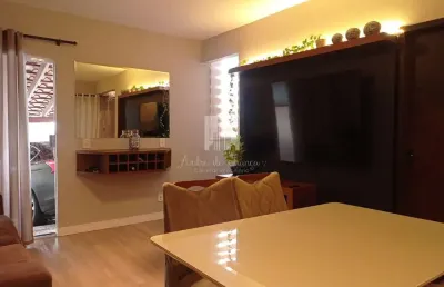 Casa com 2 quartos à venda na Rua Aquino Morbis, Jarivatuba, Joinville