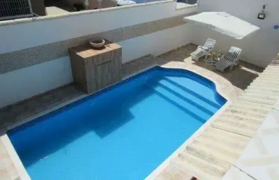 Casa com 3 dormitórios à venda, 250 m² por r$ 650.000,00 - peruibe - peruíbe/sp