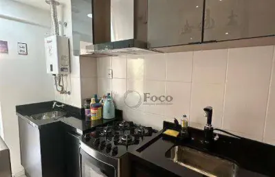 Apartamento com 2 dormitórios na rua do shopping maia