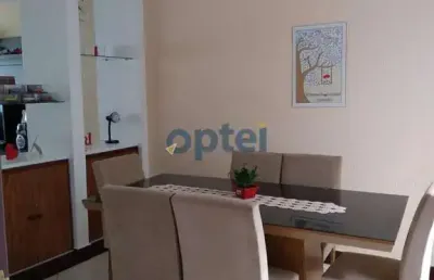 Casa mobiliada com 240 m², sendo 3 quartos 1 suite, 4 banheiros, 3 vagas com área gourmet com churrasqueira,piscina, forno de lenha e forna de pizza.