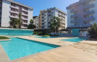 Apartamento de 02 dormitórios com piscinas no perequê-açu em ubatuba