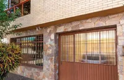 Casa com 4 quartos à venda no Rio Branco, Porto Alegre 