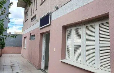 Casa com 5 quartos à venda no Santo Antônio, Porto Alegre 