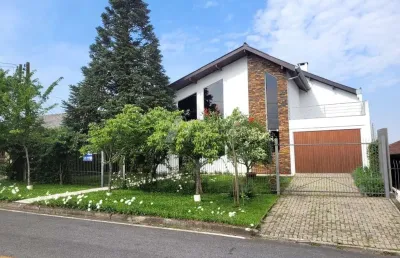 Casa à venda em barigui, araucária: 4 dormitórios, 298m²