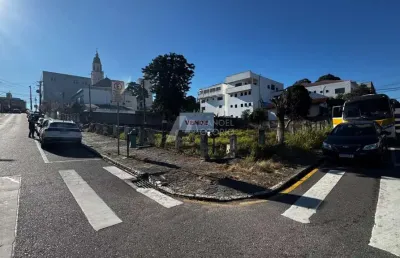 Terreno à venda no centro de araucária prox igreja matriz
