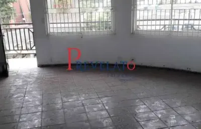 Sc-7051 sala comercial 38 m² com wc: vende e aluga no centro piraporinha!!!
