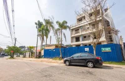 More em um apartamento garden  na melhor localização no ahú!!