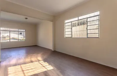 Versátil casa tipo para venda em planalto paulista com 3 quartos, sendo 1 suíte, 180m²
