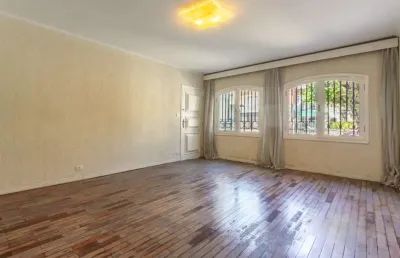 Agradável casa tipo para venda em parque jabaquara com 3 quartos, sendo 1 suíte, 175m²