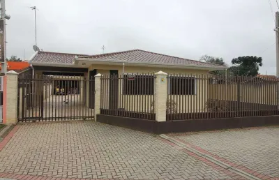 Casa com 400m² 3 quartos, à venda, no bairro contenda em são josé dos pinhais