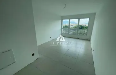 Sala comercial com 4 salas para alugar na Avenida Maria Teresa, 75, Campo Grande, Rio de Janeiro