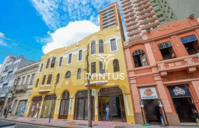 Studio com 1 dormitório para alugar, 38 m² por r$ 1.899/mês - centro - curitiba/pr