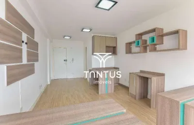Conjunto para alugar, 32 m² por r$ 2.200,00/mês - portão - curitiba/pr
