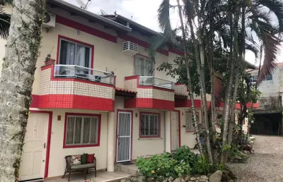 Casa com 2 quartos à venda na Rua Gaivota, Bombas, Bombinhas