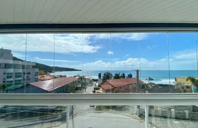 Apartamento de frente para a av. principal de bombas com linda vista para o mar