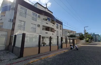 Excelente custo-benefício na praia de bombas – 300m do mar!
