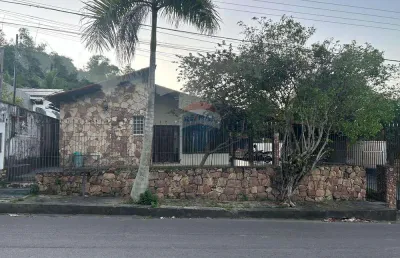 Casa com 3 quartos à venda no Aleixo, Manaus 