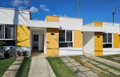 Casa em condomínio fechado com 2 dorm. à venda por r$ 370.000,00