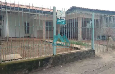 Casa térrea vila industrial, com excelente localização