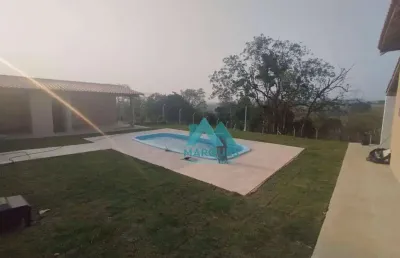 Linda chácara, vista maravilhosa para o por do sol!