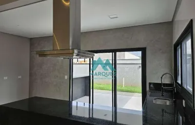 Casa térrea em condomínio de alto padrão ampla e confortável com 162,95 área construída