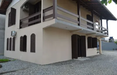Casa com 3 quartos à venda no Centro, Navegantes 