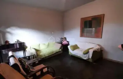 Casa com 5 quartos à venda na rua ary negrão barone, 38, parque são quirino, campinas, 235 m2 por r$ 800.000