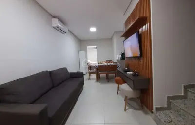 Casa em condomínio fechado com 4 quartos à venda na rua das margaridas, 45, chácara primavera, campinas, 96 m2 por r$ 680.000