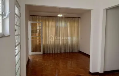 Casa com 3 quartos à venda na rua joão sebastião gomes, 136, jardim dos oliveiras, campinas, 242 m2 por r$ 615.000