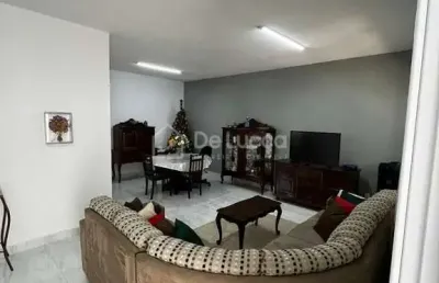 Casa com 3 quartos à venda na rua doutor fernão pompeu de camargo, 1755, jardim do trevo, campinas, 174 m2 por r$ 630.000