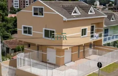 Casa com 3 quartos à venda na rua macapá, tingui, curitiba, 268 m2 por r$ 1.079.000