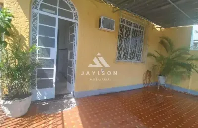 Casa com 2 quartos à venda na avenida lusitania, penha circular, rio de janeiro, 106 m2 por r$ 300.000