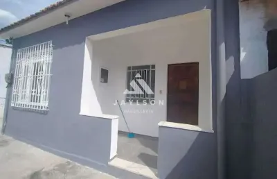 Casa com 2 quartos à venda na rua adelaide, piedade, rio de janeiro, 66 m2 por r$ 299.000