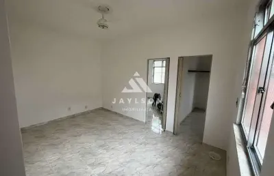 Apartamento com 2 quartos à venda na rua doutor noguchi, bonsucesso, rio de janeiro, 61 m2 por r$ 165.000