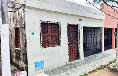 Casa com 2 quartos à venda na Rua Fausto Pinheiro, Centro, Itapajé