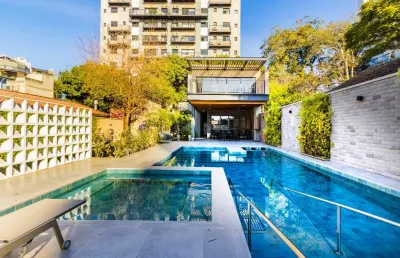 Ótimo apartamento de 2 dormitórios com 88m² privativos e vaga de garagem dupla!