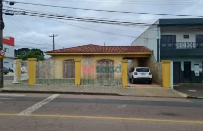 Casa com 3 quartos à venda na Rua Vicente Spósito, 317, Uvaranas, Ponta Grossa