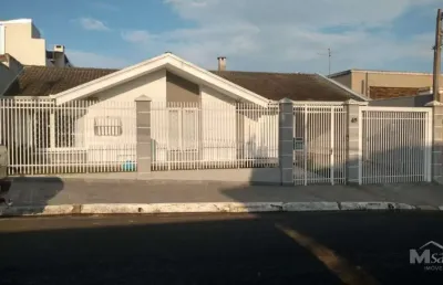 Casa com 3 quartos à venda na Rua Doutor Antônio Schwansee, 45, Estrela, Ponta Grossa