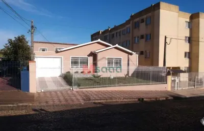 Casa com 4 quartos à venda na Rua Lamenha Lins, 57, Uvaranas, Ponta Grossa