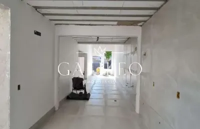 Casa com 3 quartos à venda na Rua Regina Dellacqua Visnardi, 22, Jardim Marambaia, Jundiaí