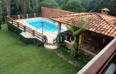 Chácara com 3 dormitorios com piscina e churrasqueira! portal do medeiros jundiai-sp