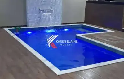 Casa de alto padrão com piscina à venda, 03 dorm. 01 suíte na pedra branca.